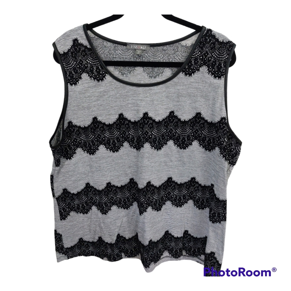 Roz & Ali Plus Size Tank with Lace-like Pattern